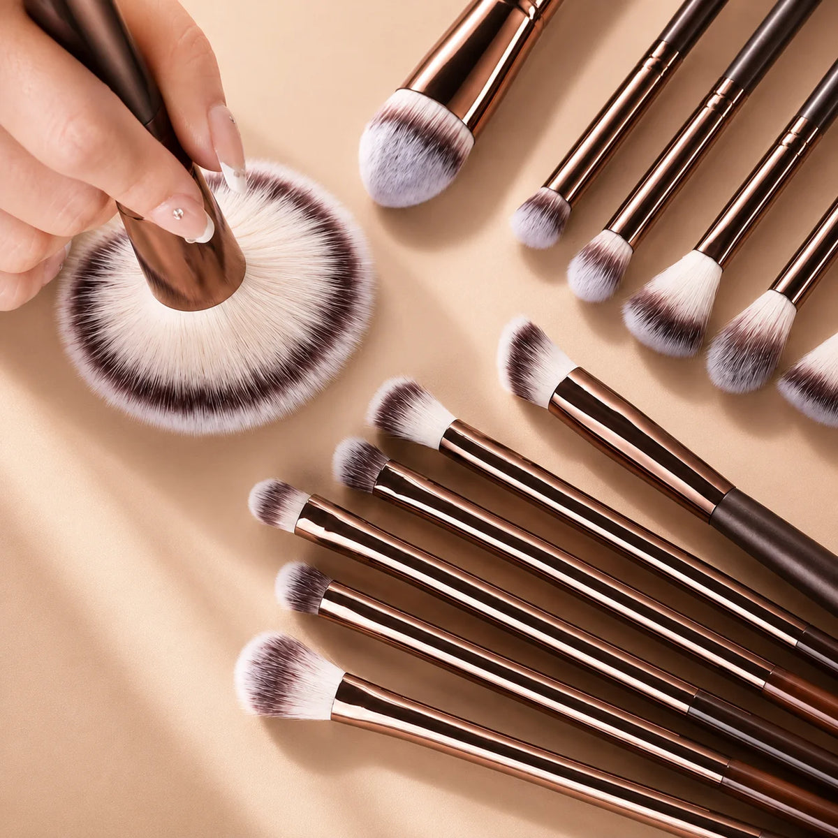 Ensemble de pinceaux de maquillage professionnels